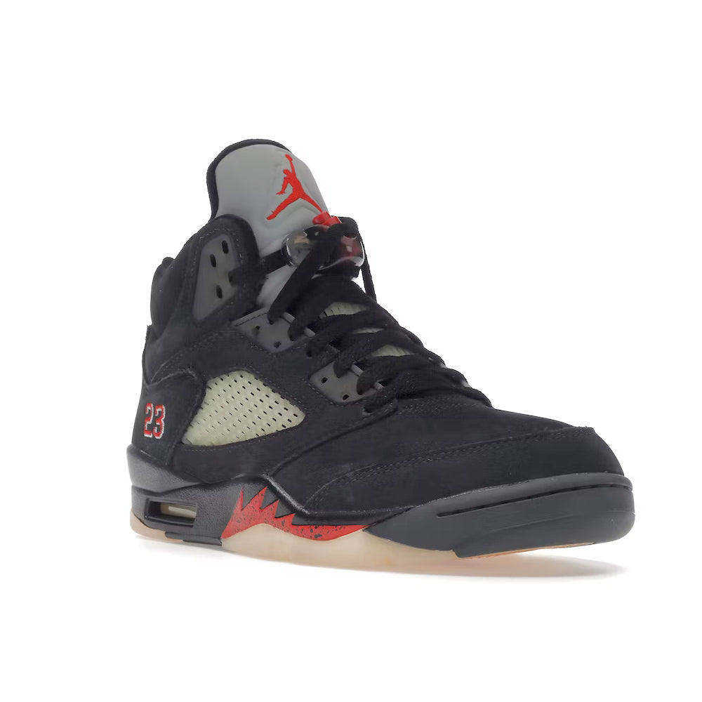 Jordan 5 Retro Gore-Tex Off-Noir (W)