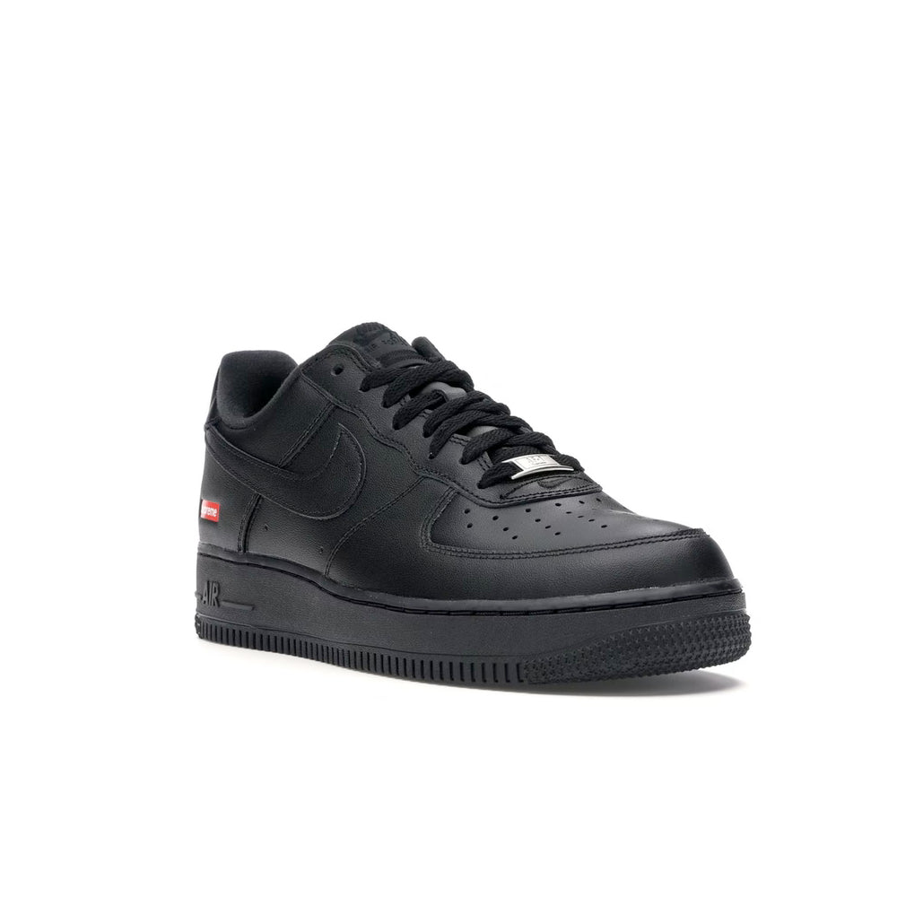 Nike Air Force 1 Low Supreme Black
