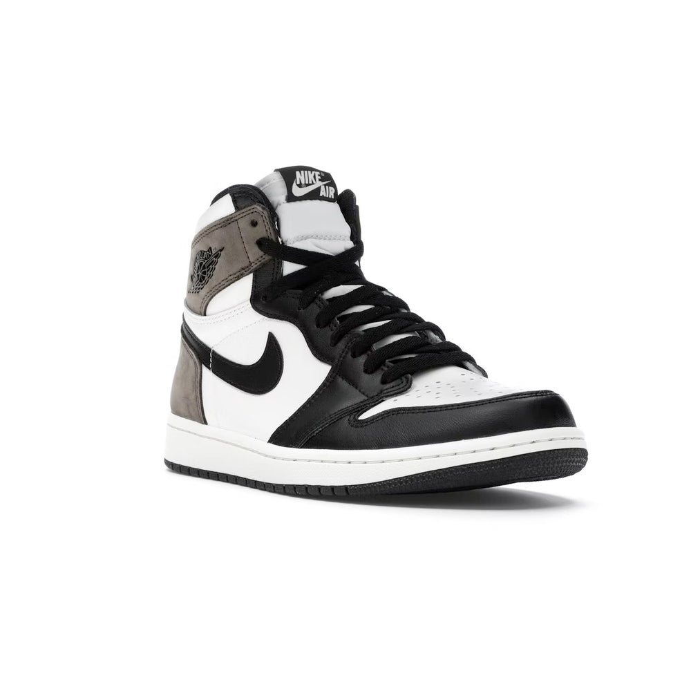 Jordan 1 Retro High Dark Mocha